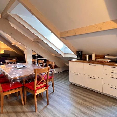 Place de la mairie T2 type loft 70m2 terrasse 35m2 Cauterets Extérieur photo